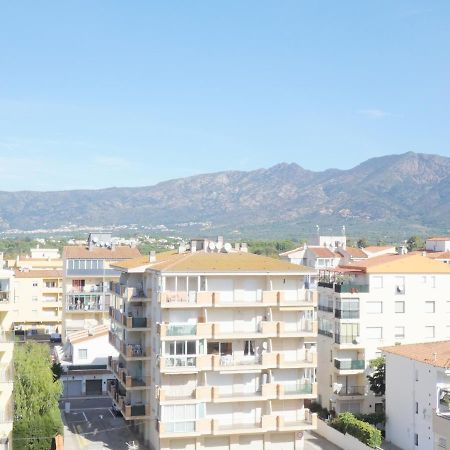 Bora 4-D Apartment Росес Екстериор снимка