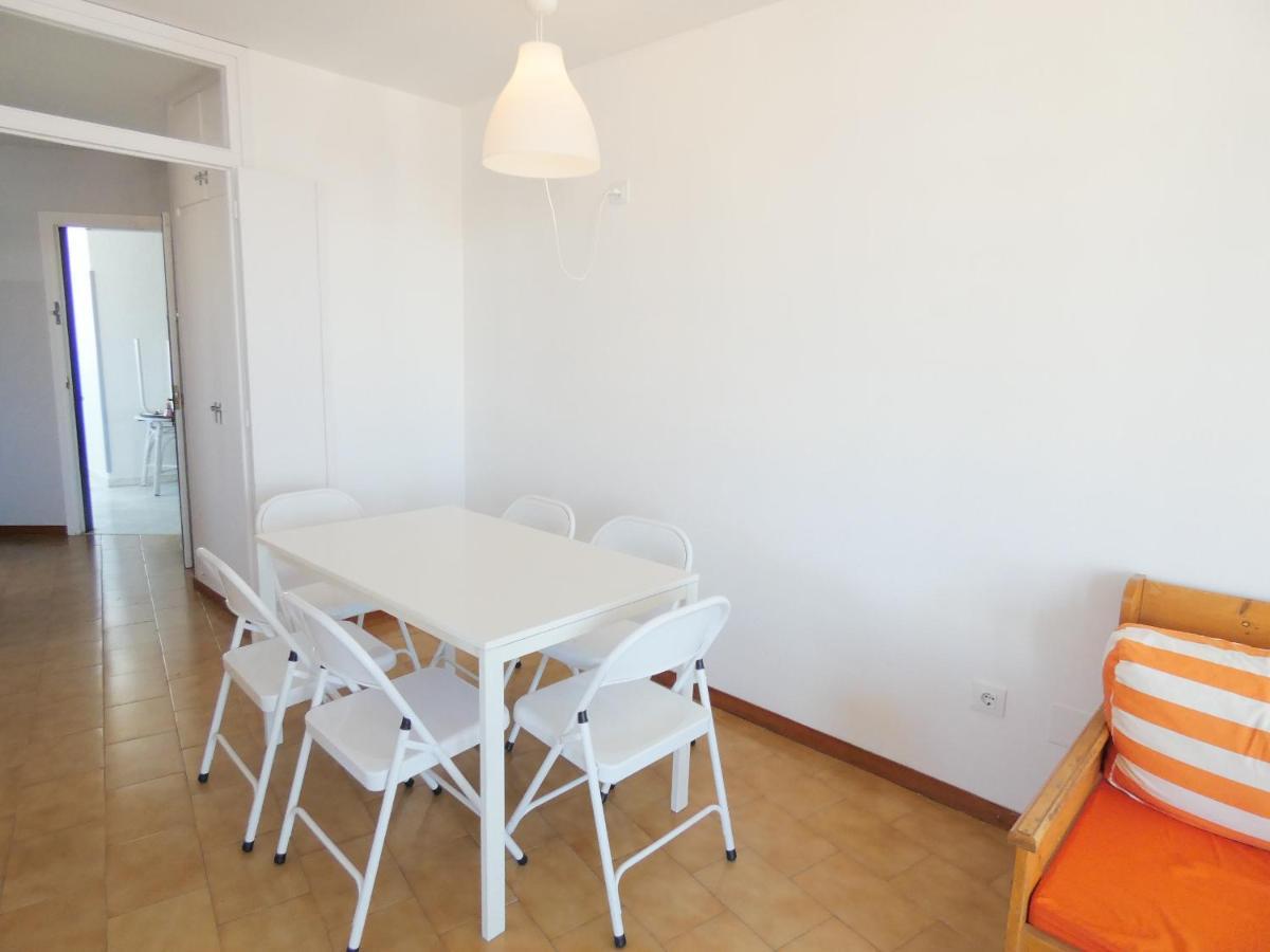 Bora 4-D Apartment Росес Екстериор снимка
